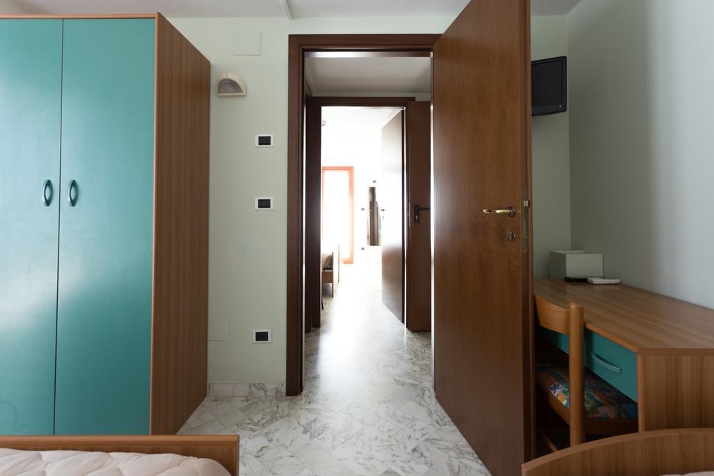 Roma Hotel Pineto Exterior foto